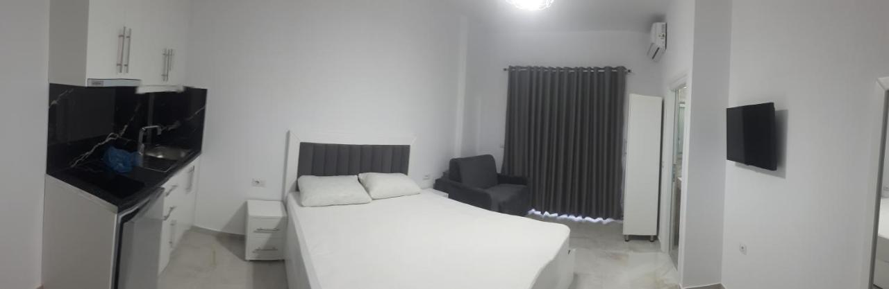 Hotel Zeka Ksamil Ngoại thất bức ảnh