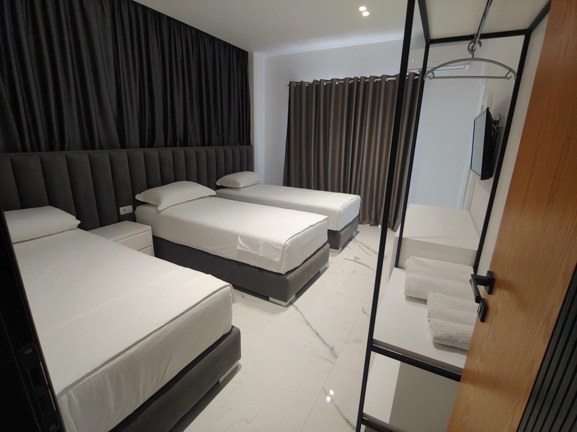 Hotel Zeka Ksamil Ngoại thất bức ảnh