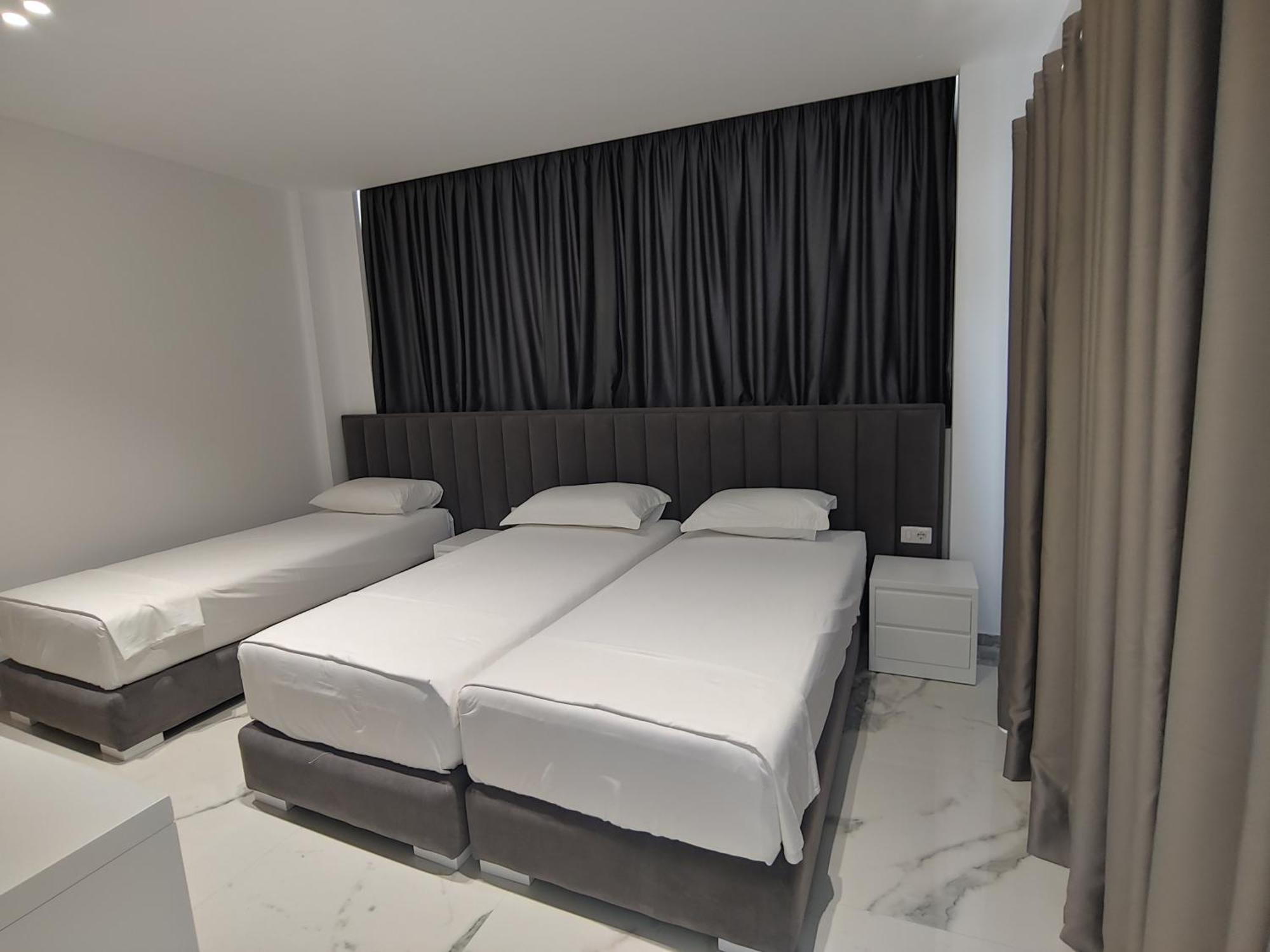 Hotel Zeka Ksamil Ngoại thất bức ảnh