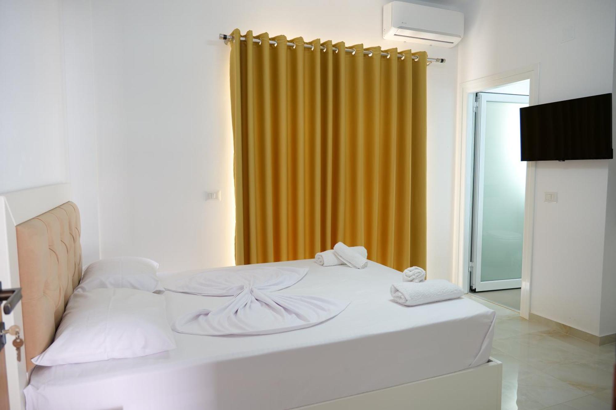 Hotel Zeka Ksamil Ngoại thất bức ảnh