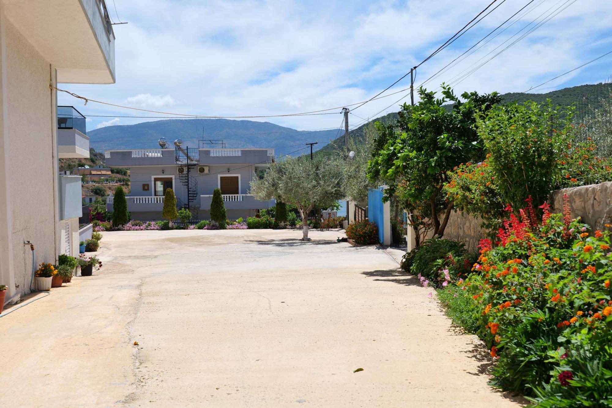 Hotel Zeka Ksamil Ngoại thất bức ảnh